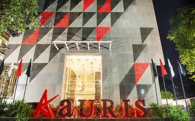 Aauris